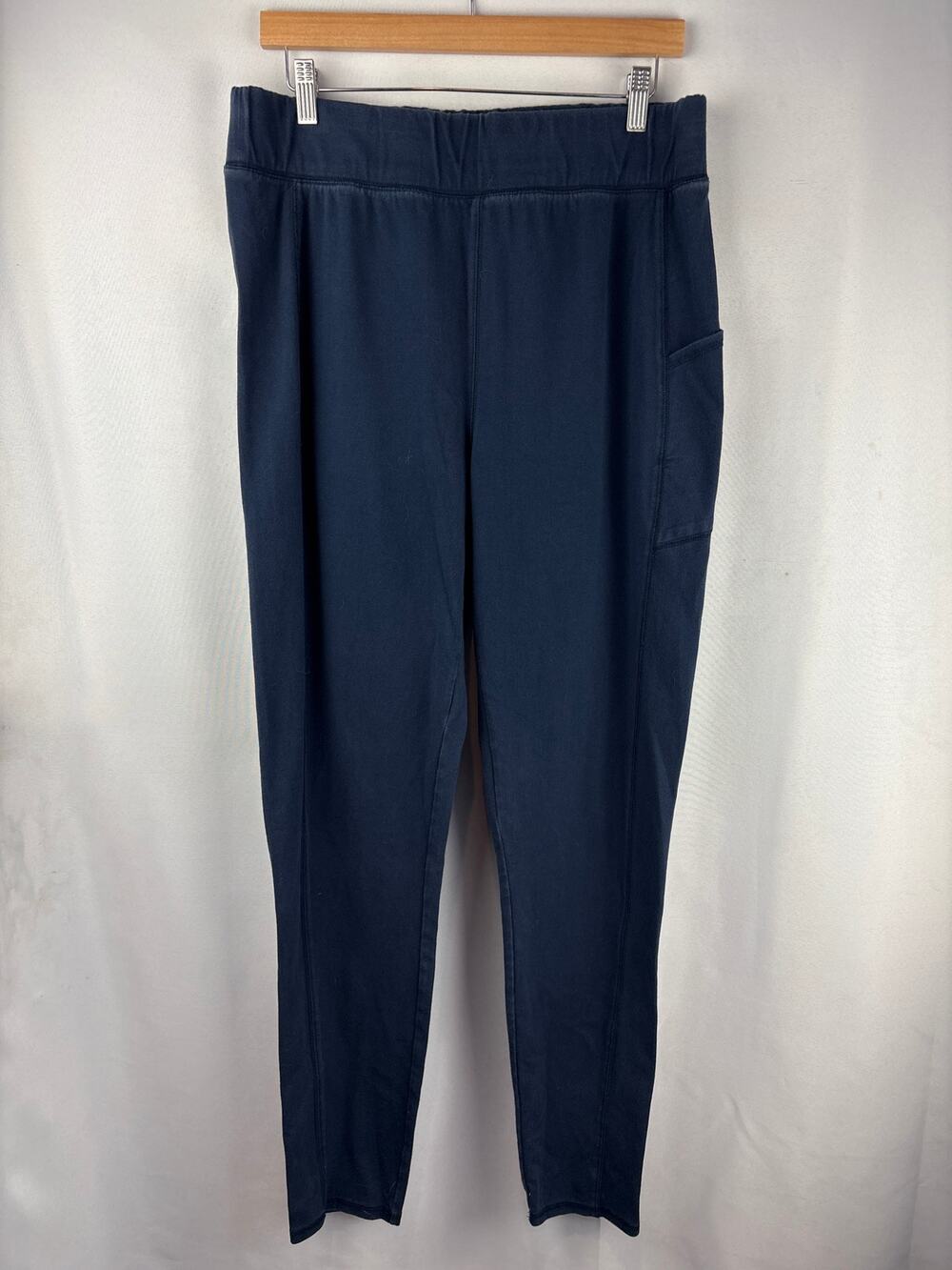 Women’s D&Co Active Large Navy Blue Joggers